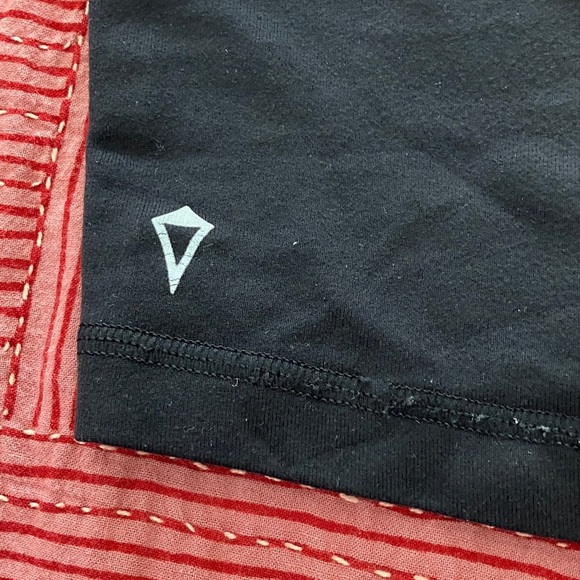 Iviva girls size 6 Black Shorts with Blue Polka Dot Waistband - Picture 6 of 12